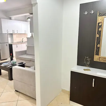 Marina 2 Apartament *