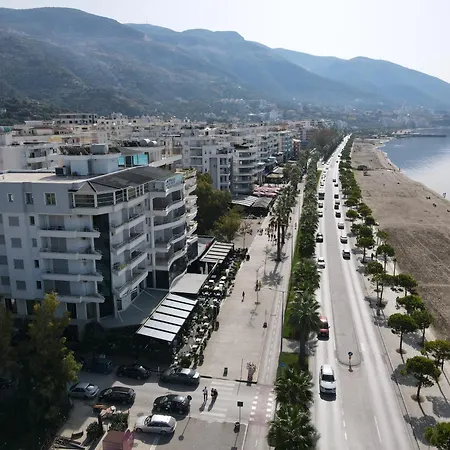 Marina 2 Apartament *