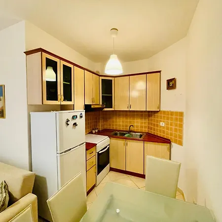 Marina 2 Apartament *